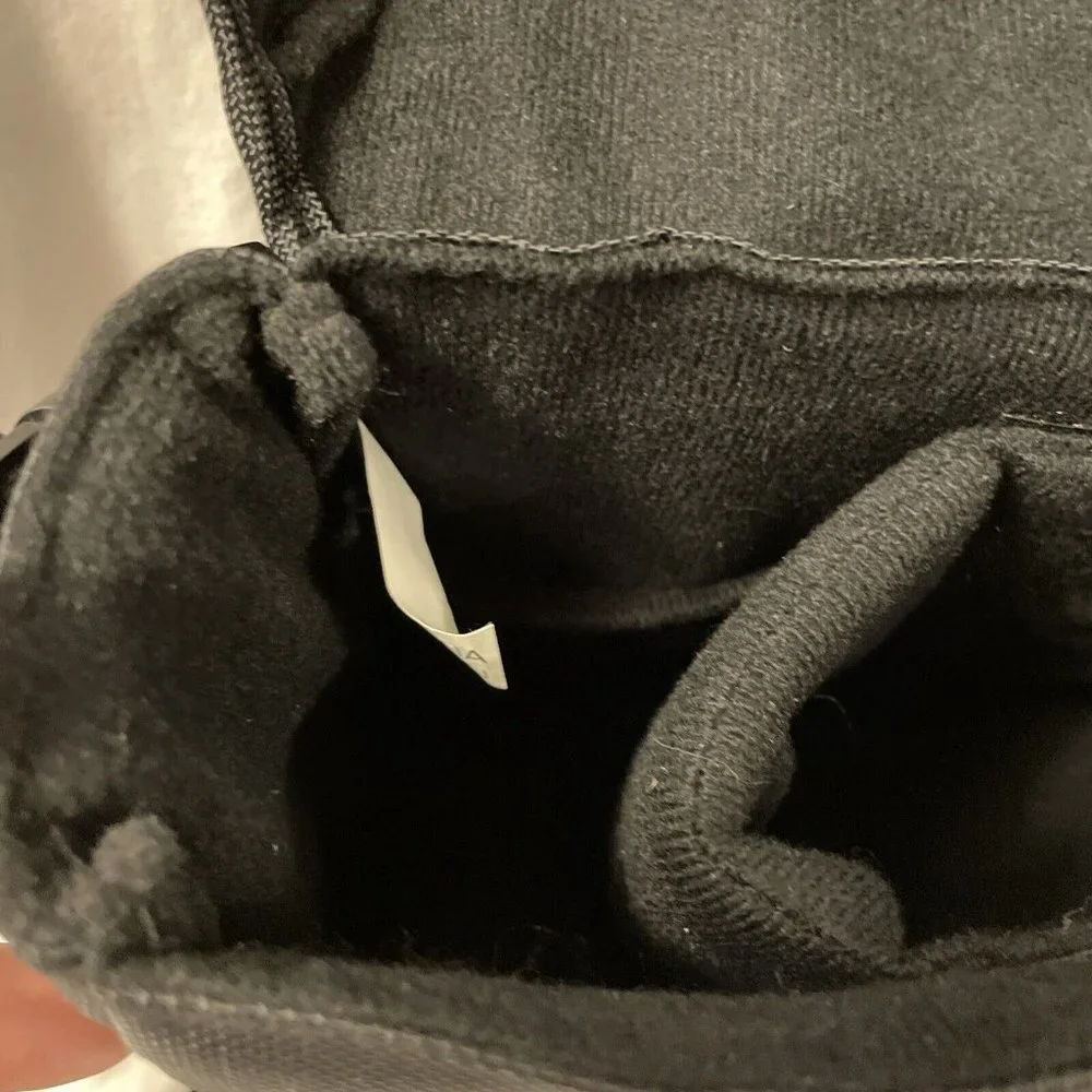 Kodak Black Nylon Camera Case with Adjustable Shoulder Strap - 9x6 inches